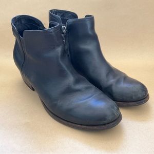 Clarks artisan collection boots